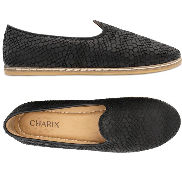Charix Wild Black Slip Ons - Picture 1 of 5